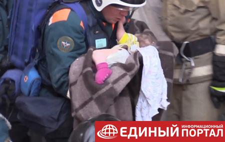 Из-под завалов в Магнитогорске достали живого младенца