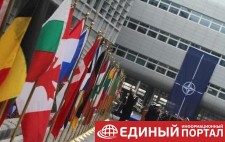 НАТО и Россия в Брюсселе обсуждают ракетный договор