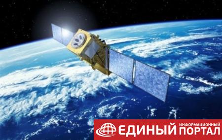 В РФ объяснили причины схода с орбиты военного спутника