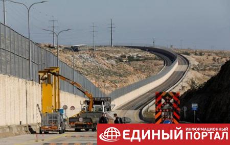 Израиль начал строить умную стену на границе с сектором Газа