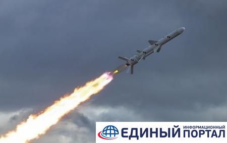США шантажируют Россию "ракетной программой" Украины - СМИ