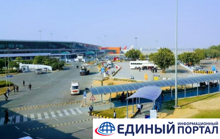 Украинцы застряли в аэропорту Дели из-за конфликта Индии и Пакистана