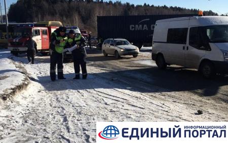 Под Москвой в ДТП пострадали четыре украинца