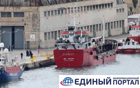 Военные Мальты освободили захваченный мигрантами танкер