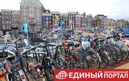 Жители Голландии купили велосипедов на рекордные €1,2 миллиарда