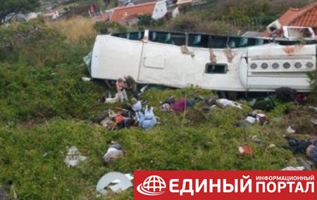 На Мадейре 28 человек погибли в ДТП с автобусом