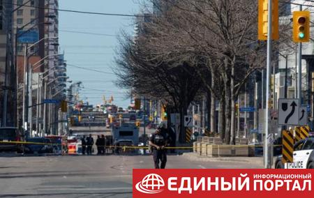 В Канаде пассажиры столкнувшихся автомобилей устроили стрельбу