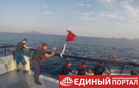 У берегов Турции затонуло судно с мигрантами: 12 жертв