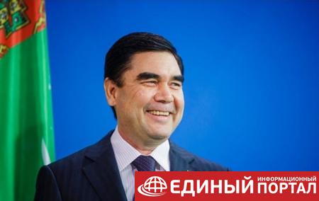 В Туркменистане отрицают смерть президента