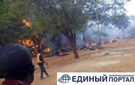 В Танзании при взрыве бензовоза сгорели 60 человек