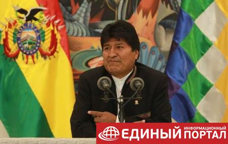 Президент Боливии объявил режим ЧП из-за протестов