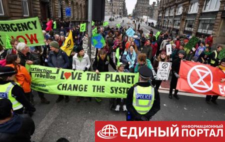 В Лондоне прекратились митинги экоактивистов после запрета полиции