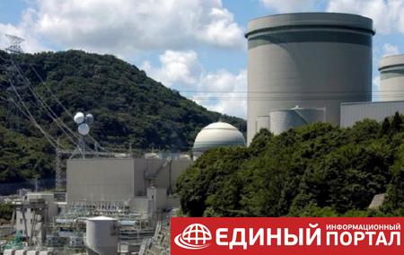 В Японии остановят два реактора на АЭС