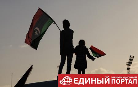 Саррадж призвал направить в Ливию международные сил