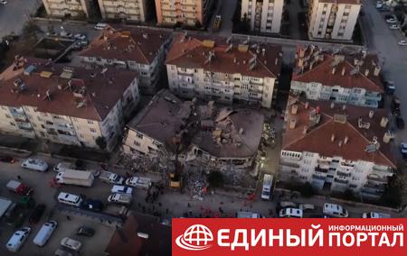 Землетрясение в Турции: количество жертв продолжает расти