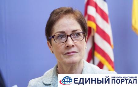 Экс-посол США Йованович напишет мемуары об Украине
