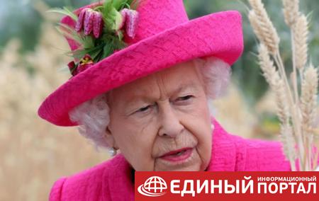 Елизавета ІІ обратилась к британцам в связи с коронавирусом