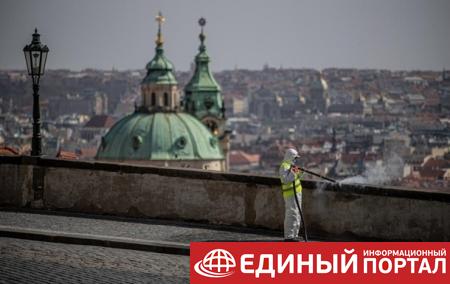 В Чехии сняли запрет на выезд за границу
