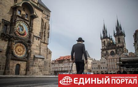 В Чехии рекордный рост случаев коронавируса за месяц