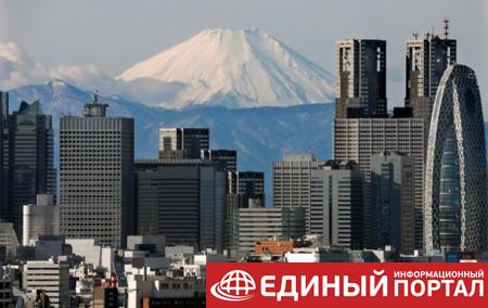 Япония закрыла Фудзияму для альпинистов из-за коронавируса