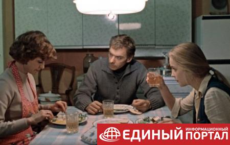 Звезда фильма Москва слезам не верит потеряла мужа из-за COVID-19
