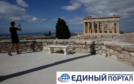 В Греции возобновляют работу кинотеатры, гостиницы и массажные салоны