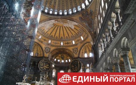 Европа недовольна превращением Собора Святой Софии в мечеть