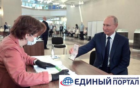 Кремль назвал триумфом результаты референдума