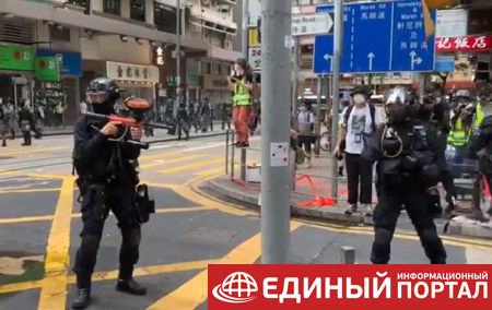 В Гонконге во время протестов арестованы 180 человек