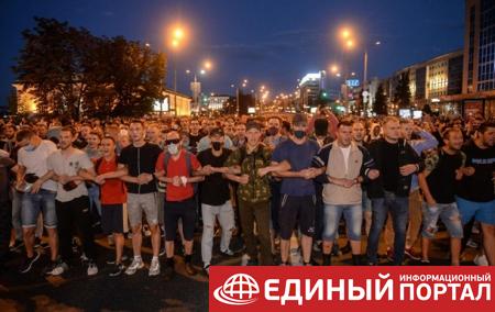 Телеграм и живые сцепки. Как протестуют белорусы