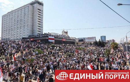 В Минске собираются на площади Независимости