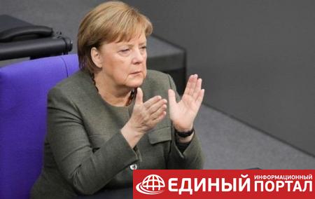 Меркель призвала поддерживать нормандский формат
