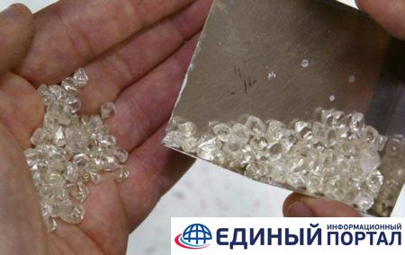 На фоне обнаружения нового COVID-штамма на 10% выросли цены на бриллианты