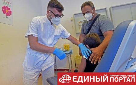 Польша планирует начать вакцинацию детей