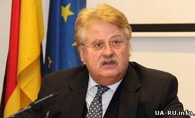 Власти Украины держат заложников - глава комитета Европарламента