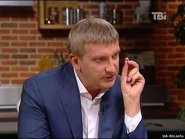 Азаров сэкономит на детях и инвалидах, отдав деньги силовикам - нардеп