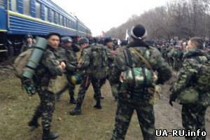 В Киев стягивают 1,5 тыс. десантников и 400 морпехов, -СМИ