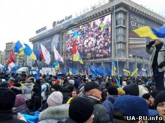 Штаб национального сопротивления и инфраструктура Евромайдана остаются в Доме профсоюзов