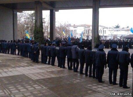 Сессия крымского парламента не состоялась