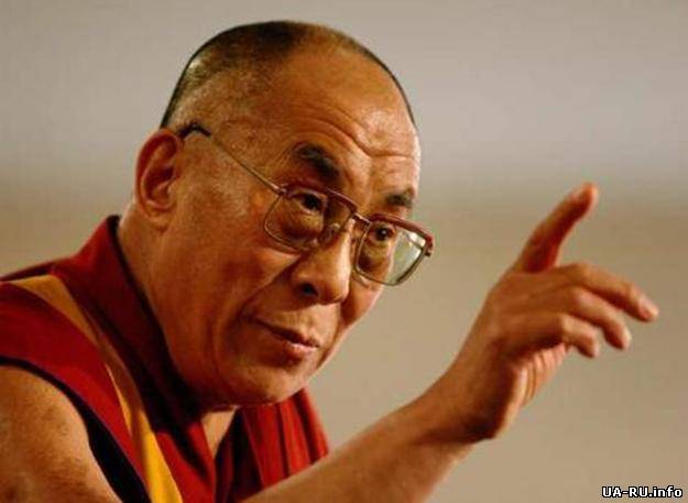 Далай-лама о Евромайдан: Народ имеет право снять лидера, которого избрал