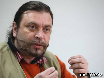 Российский правозащитник считает запрет на въезд в Украину "недружественным актом"