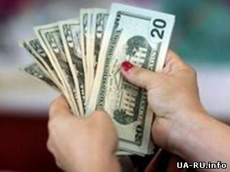 НБУ ограничил продажу валюты для физлиц для перевода за границу