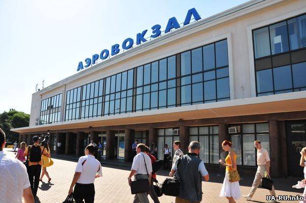 Закрыли аэропорт "Одесса"