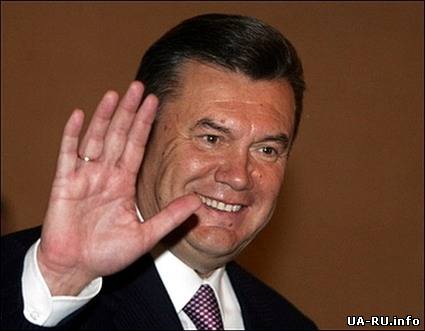 Янукович издал указ о проведении завтра дня траура