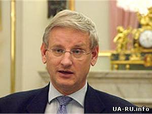 РФ возобновляет давление на Украину - К.Бильдт