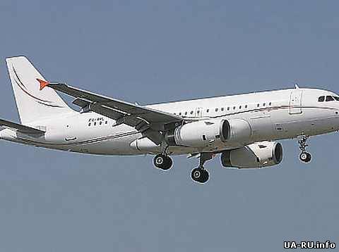 Самолет Ахметова вылетел из Донецка в Лондон