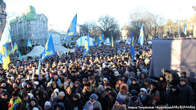 Во Львове состоятся «мобилизационные» собрание граждан и выезд автоколонн в Киев