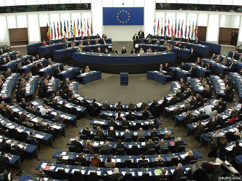 Европарламент рекомендовал ЕС "заморозить" договоры с США в сфере личных данных
