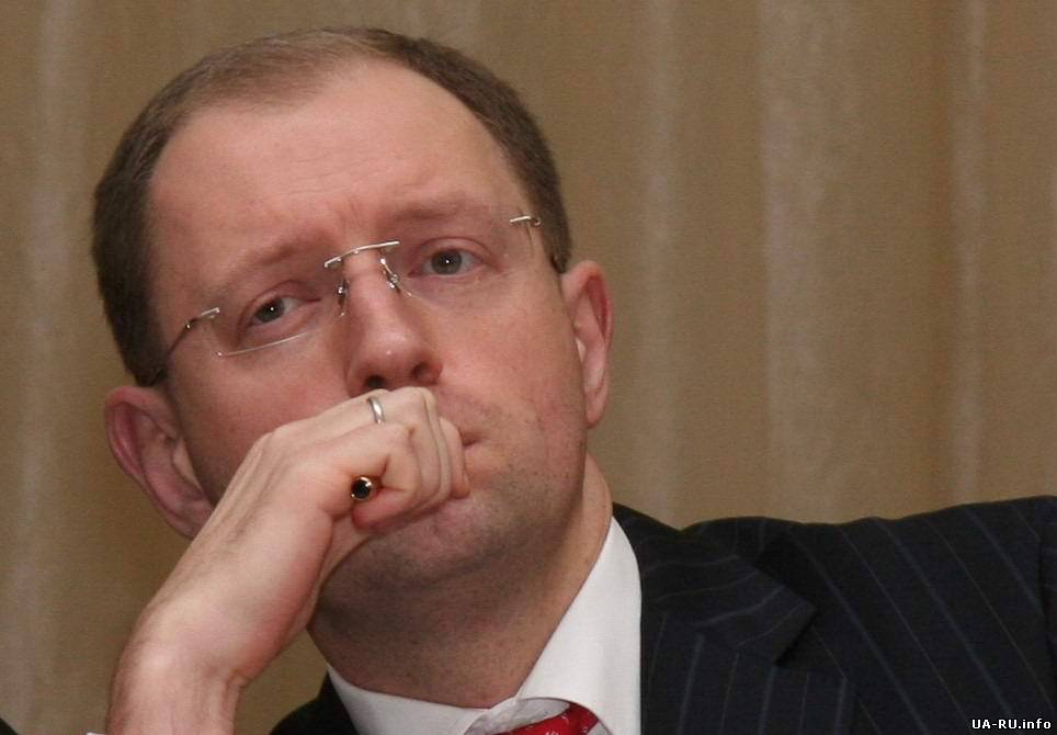 Яценюк: Украине не хватает 35 млрд долл, чтобы залатать бюджетную дыру