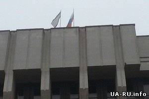 Захватчики ВР Крыма согласны пропустить в здание депутатов